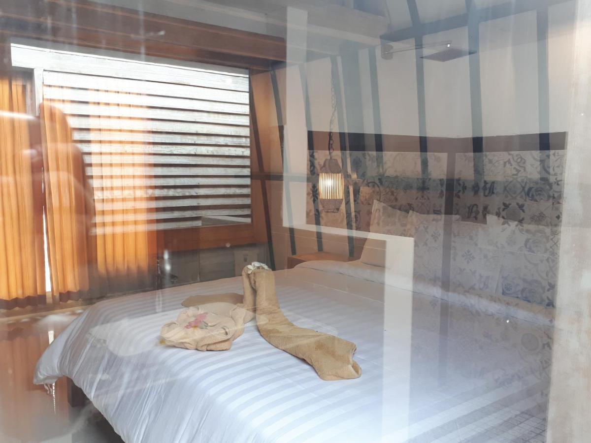 Coco Bale Hotel Gili Meno Exterior foto